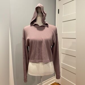 Hollister crop hoodie lilac/pink sweatshirt . Size S